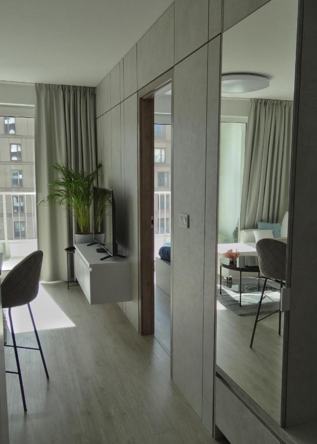 Top Urban Apartment - Free Parking, Green Energy, Modern Style 布拉迪斯拉发 外观 照片